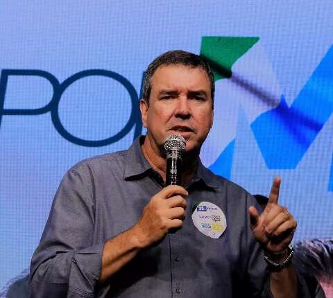 Eduardo Riedel vence e é o 1º governador declarado eleito no Brasil