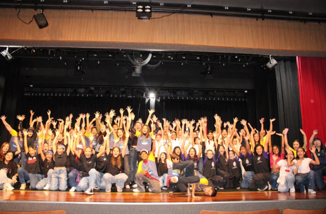 Projeto cultural no Guanandi encerra atividades de dança com apresentação no Teatro Aracy Balabanian