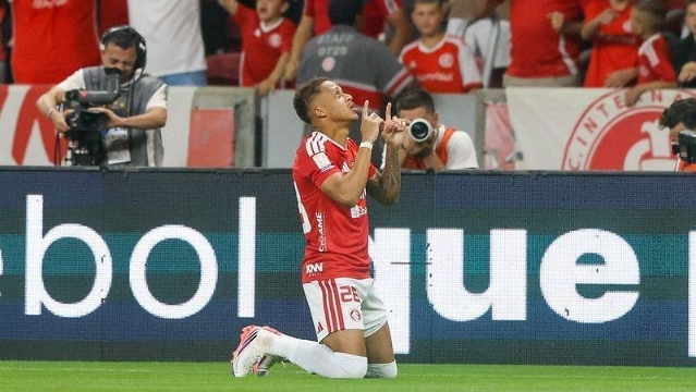 Inter vence Corinthians em noite de dois empates pelo Brasileirão