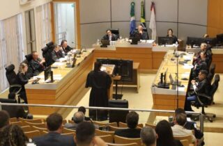 TJMS mantém condenação de advogado a devolver R$ 21,7 milhões a clientes