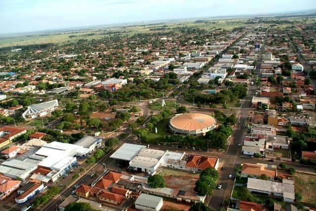 Monitor escolar é afastado das funções após denúncias de alunas em Novo Horizonte do Sul