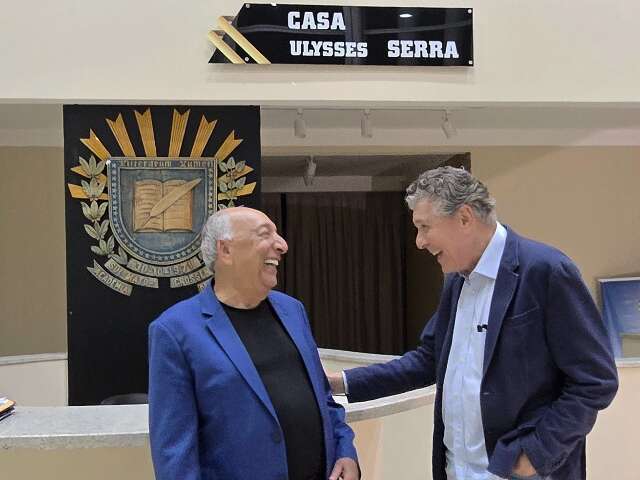 Pedro Chaves é eleito novo presidente da Academia Sul-Mato-Grossense de Letras