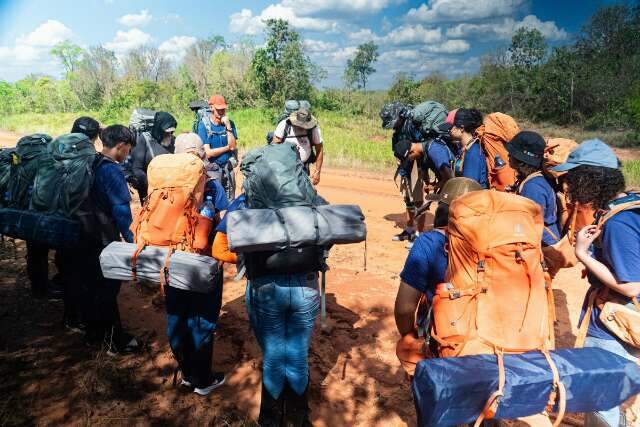 Estudantes do ensino médio realizam expedição de três dias em reserva de Ribas do Rio Pardo