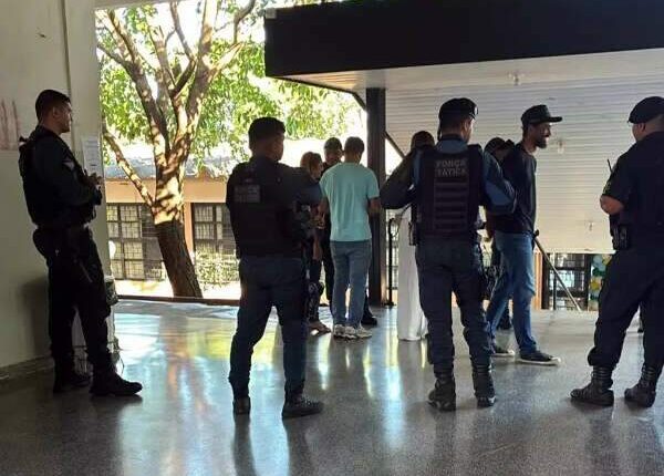 Denúncia ao MPF aponta ação policial e restrições a atos na UEMS