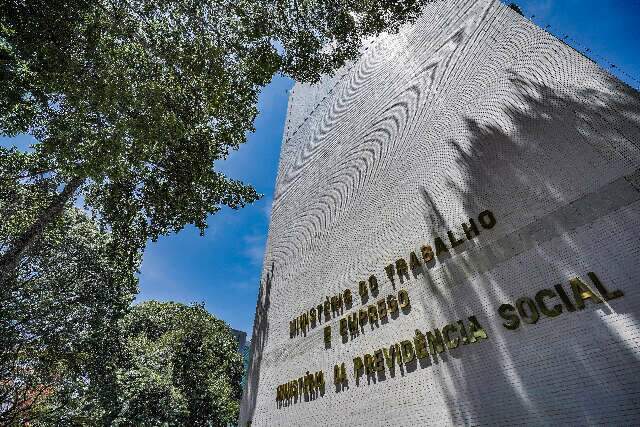 Governo federal avalia criar lista pública de empresas acusadas de assédio eleitoral