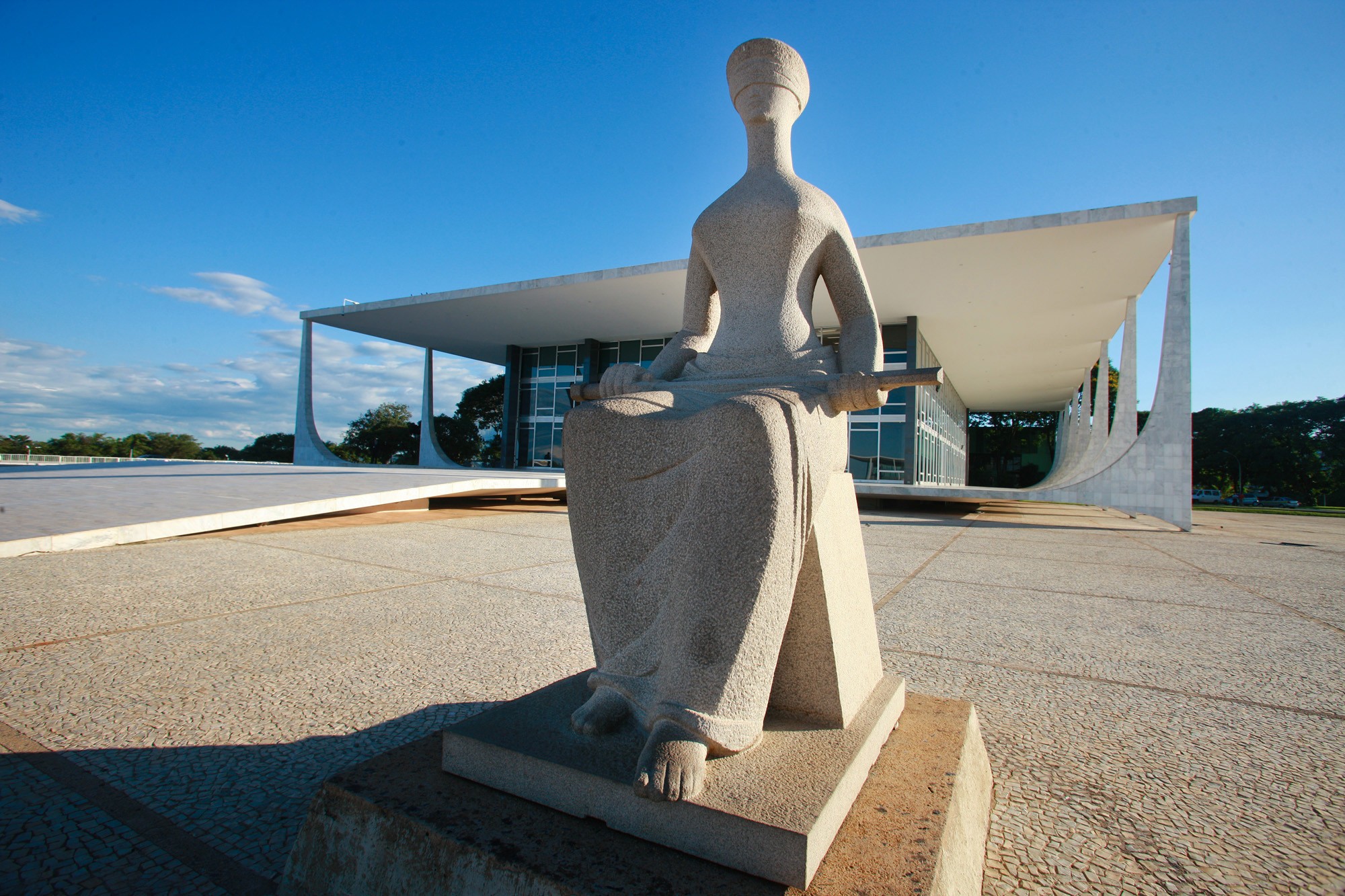 Análise: Judiciário protagoniza a eleição do começo ao fim do 1° turno