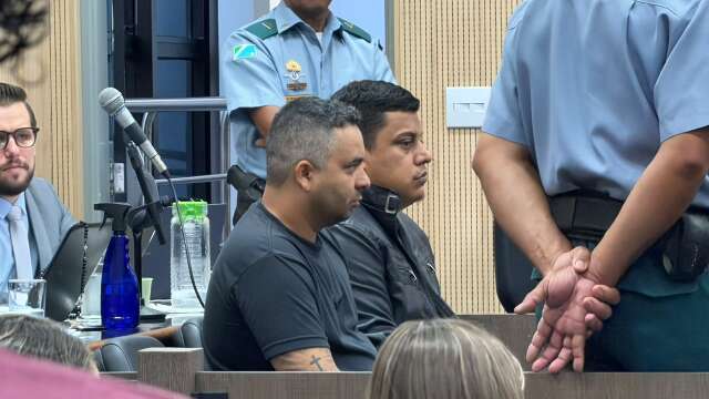 Mal-estar de jurada adia julgamento de morte de pai e filho em racha
