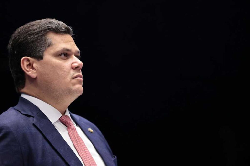 Senado define calendário para votar fim da escala 6x1 e redução de jornada