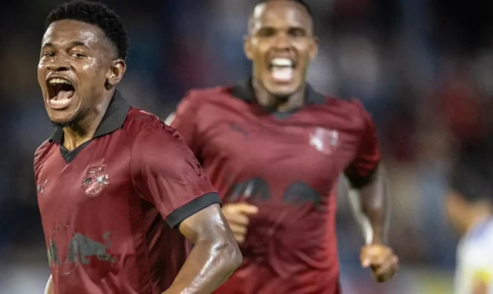 Bragantino vence Cruzeiro e Athletico-PR goleia Chapecoense pelo Brasileirão
