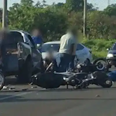 Segunda vítima de acidente entre motos e caminhonete morre na Santa Casa