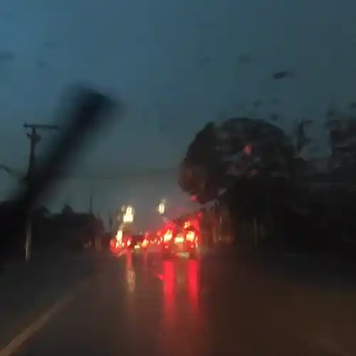 Temporais atingem cidades de Mato Grosso do Sul com chuva, granizo e estragos