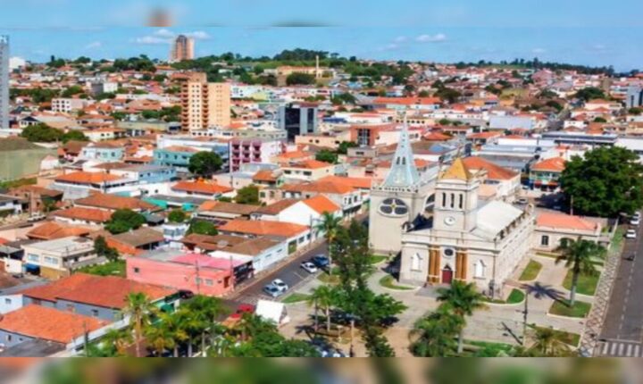 Prefeitura de Siqueira Campos (PR) lança concurso público com 50 vagas imediatas