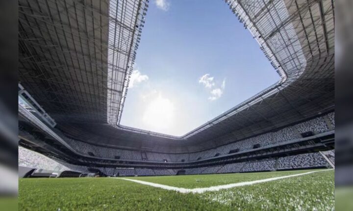 Atlético-MG e Bragantino se enfrentam neste sábado em partida atrasada do Brasileirão