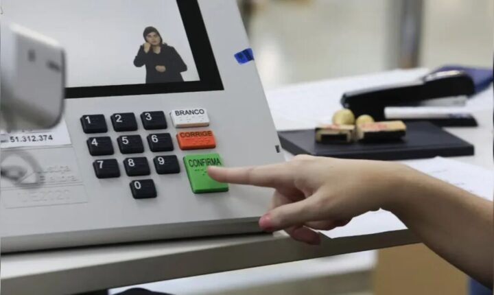 Eleitor que faltou no primeiro turno das eleições pode votar no segundo?