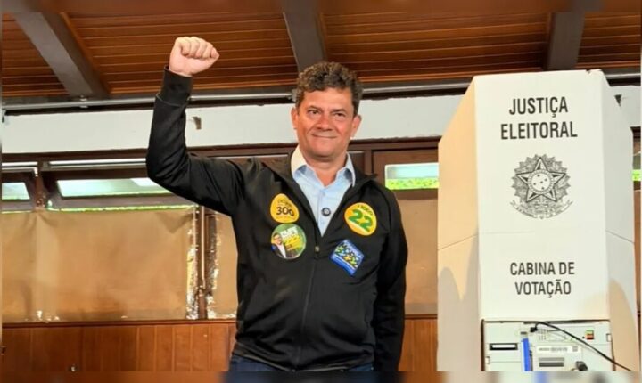 Sergio Moro agradece a eleitores nas redes sociais após ser eleito governador do Paraná