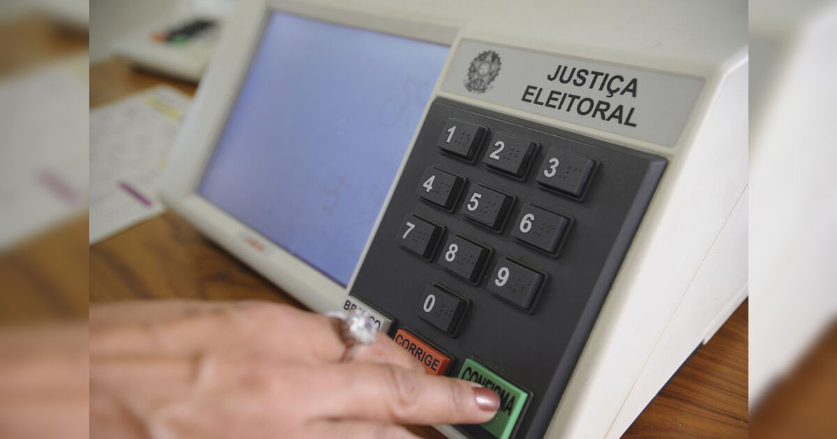 Fim das eleições estaduais no Paraná direciona o foco político para o pleito municipal de 2028