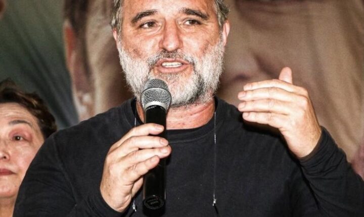 Corrente do PT cita “erros gravíssimos” do governo e da campanha de Lula