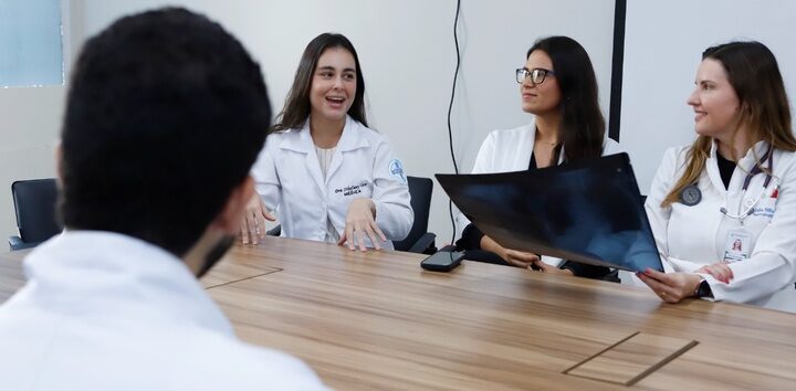 Congresso Nacional aprova MP que torna obrigatório o Enamed para estudantes de medicina