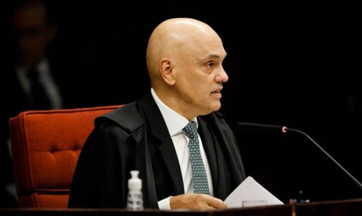 Moraes multa advogado por comando de IA em petição