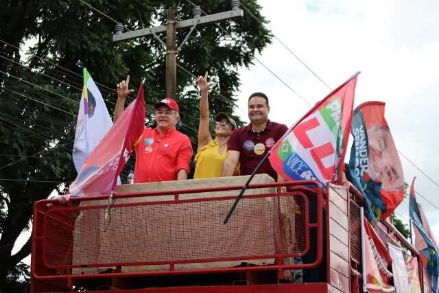 “Time do Lula” em MS encerra campanha com apoiadores das Moreninhas ao Centro