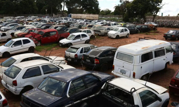 Detran-MS publica relação de ex-proprietários com saldos a receber de veículos leiloados