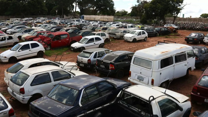 Detran-MS publica relação de ex-proprietários com saldos a receber de veículos leiloados