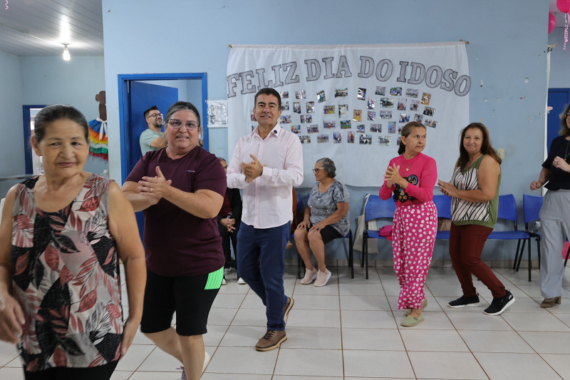 Dourados une campanha do Outubro Rosa e comemoração do Dia da Pessoa Idosa