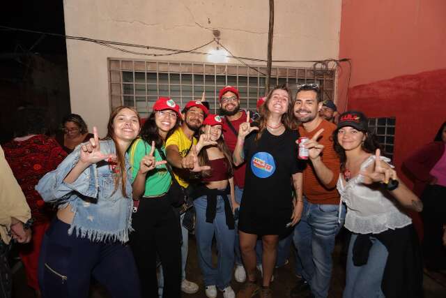 Apoiadores celebram reeleição de Lula em Mato Grosso do Sul com foco em pautas sociais