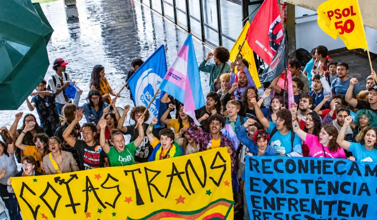 Avanço das cotas trans em universidades brasileiras mobiliza instituições e debates