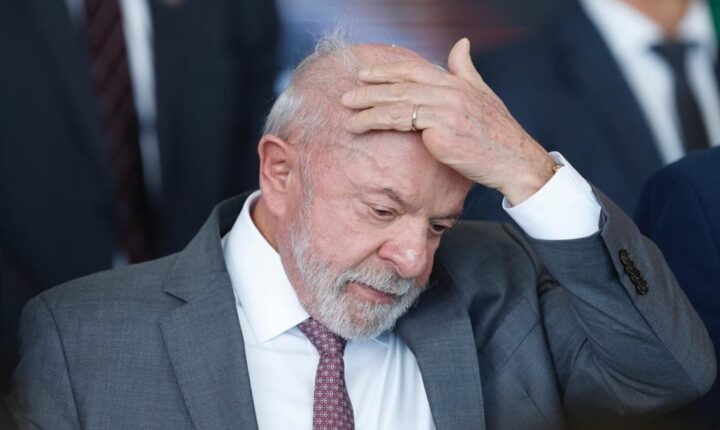 Lula diz que tem que fazer “mais rádio e mais selfies” no 2º turno