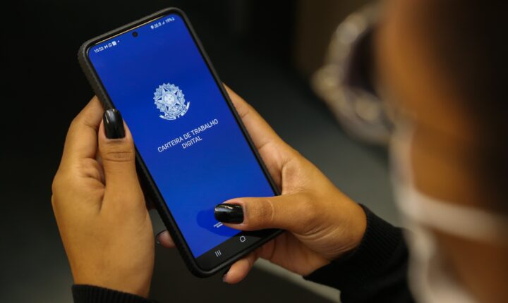Fim da 6×1: Senado começa discussão com defesa de PEC e ausência da maioria dos senadores do PL