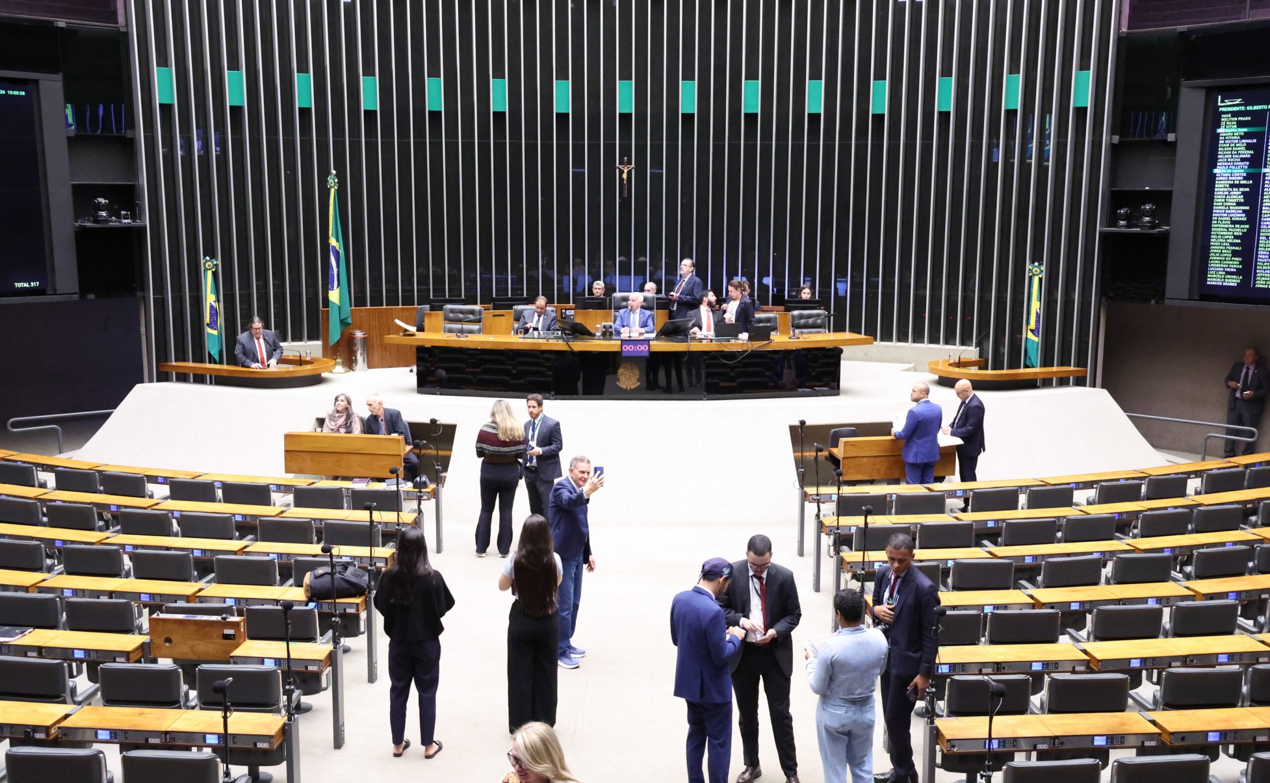 Câmara terá 35,7% de deputados federais em primeiro mandato, menor percentual em quatro eleições