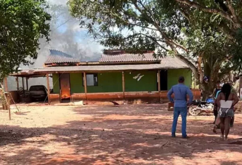 Polícia Civil investiga morte de duas mulheres carbonizadas em residência no interior de MS
