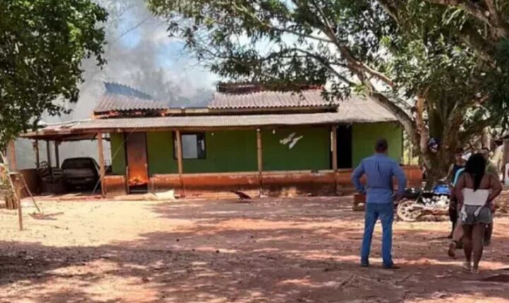 Polícia Civil investiga morte de duas mulheres carbonizadas em residência no interior de MS
