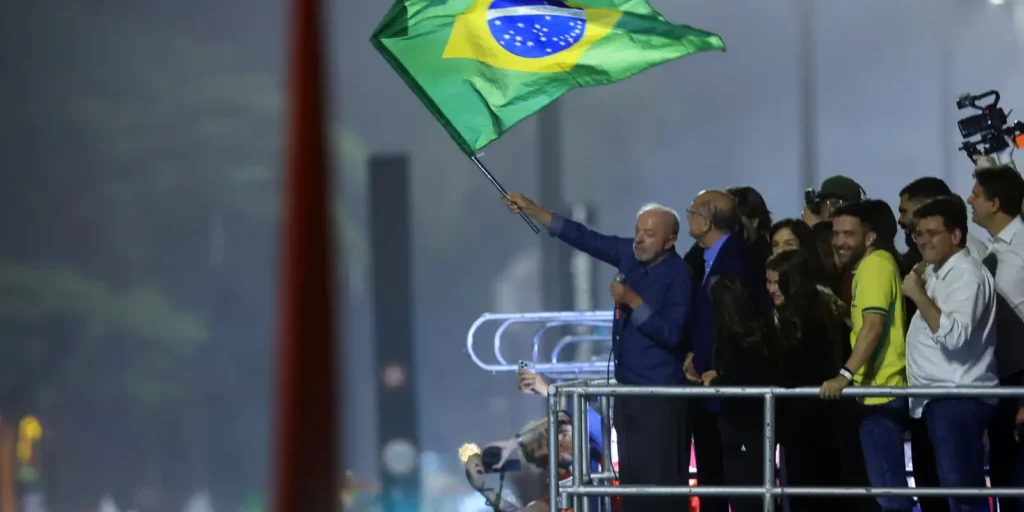 Chefes de Estado e líderes internacionais felicitam Lula por reeleição
