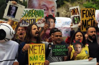 Manifestantes protestam em São Paulo e cobram neutralidade da Meta