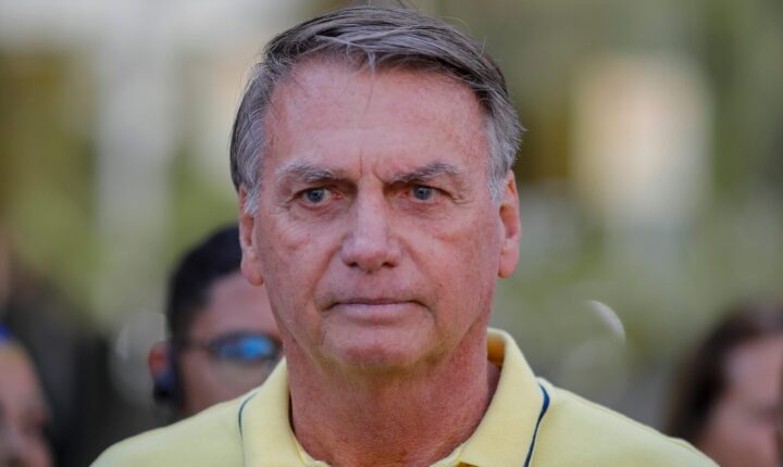 Bolsonaro cita caso Master e Moraes ao pedir nova revisão criminal