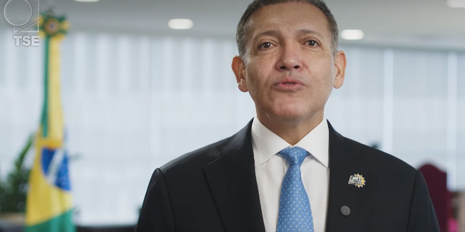 Presidente do TSE ressalta o voto como direito fundamental na véspera do pleito