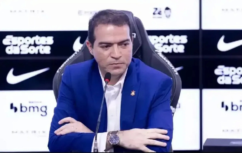 Marcelo Paz deixa o cargo de executivo de futebol do Corinthians