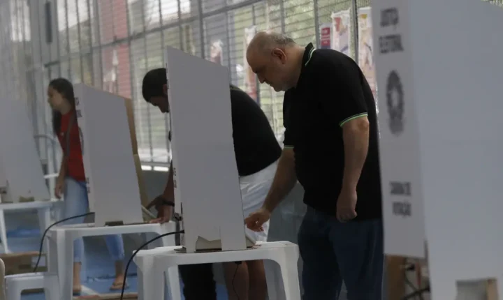 Eleições 2026: saiba o que é permitido e o que é proibido no dia da votação