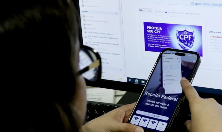Receita Federal envia cartas para quase 500 mil contribuintes na malha fina do IR