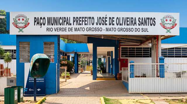 Secretário municipal de Administração disputa concurso público que ele mesmo contratou em Mato Grosso do Sul