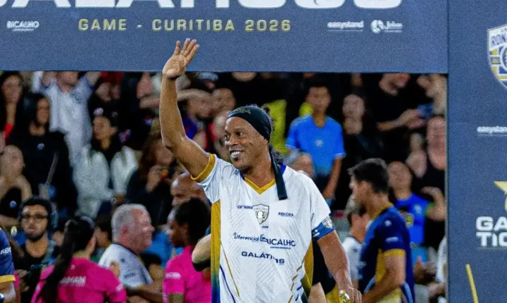 Ronaldinho Gaúcho confirma retorno aos gramados pelo Ravenna na terceira divisão italiana