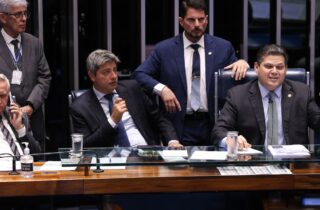 Presidente do Senado retira PEC da Segurança Pública da pauta de votações