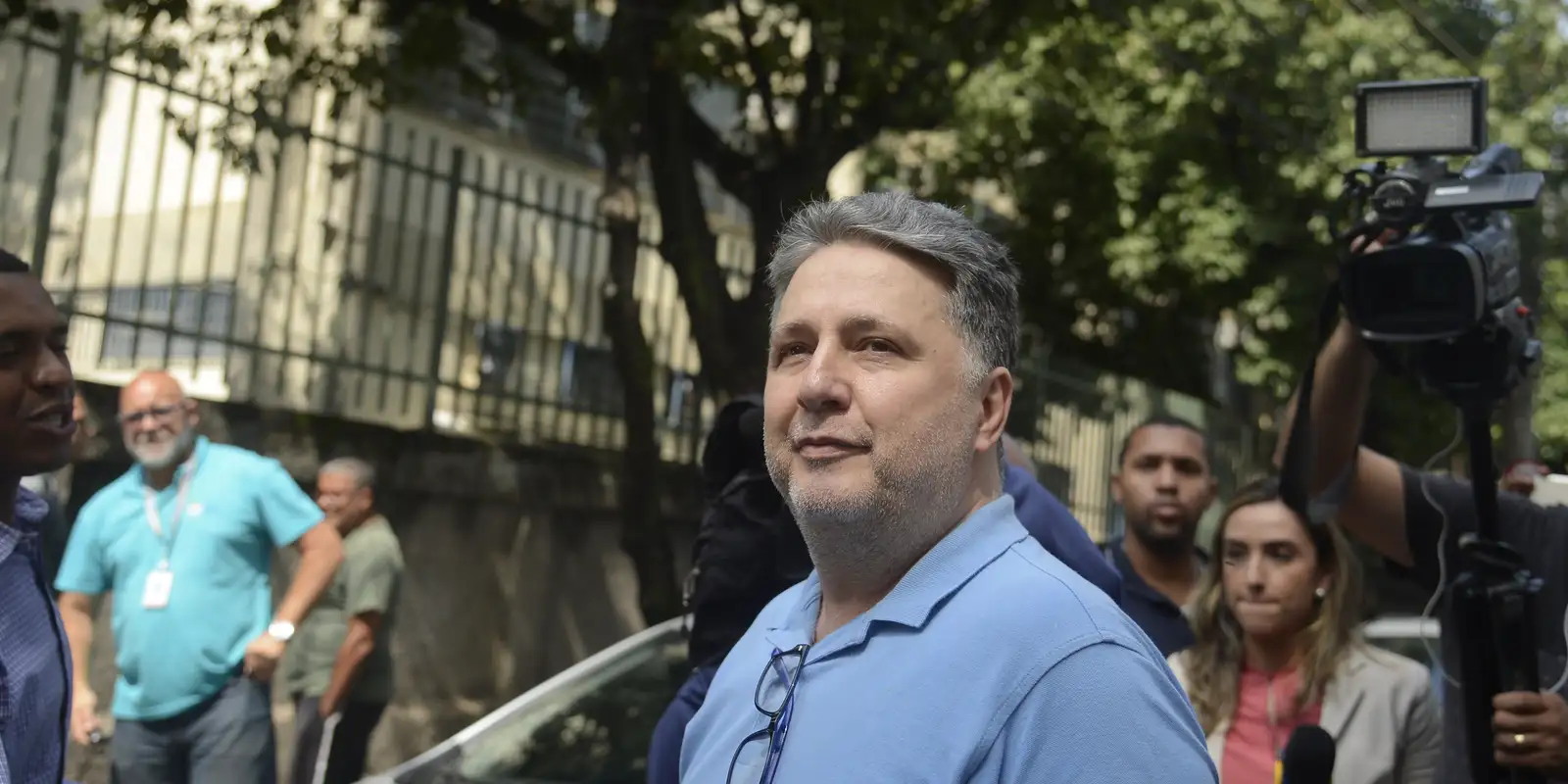 TSE anula votos de Garotinho, e Ruas vence governo do Rio no 1º turno