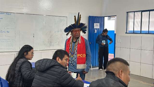 Representante indígena na disputa pelo governo em MS prega respeito às urnas